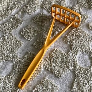 Foley Nylon Potato Masher
